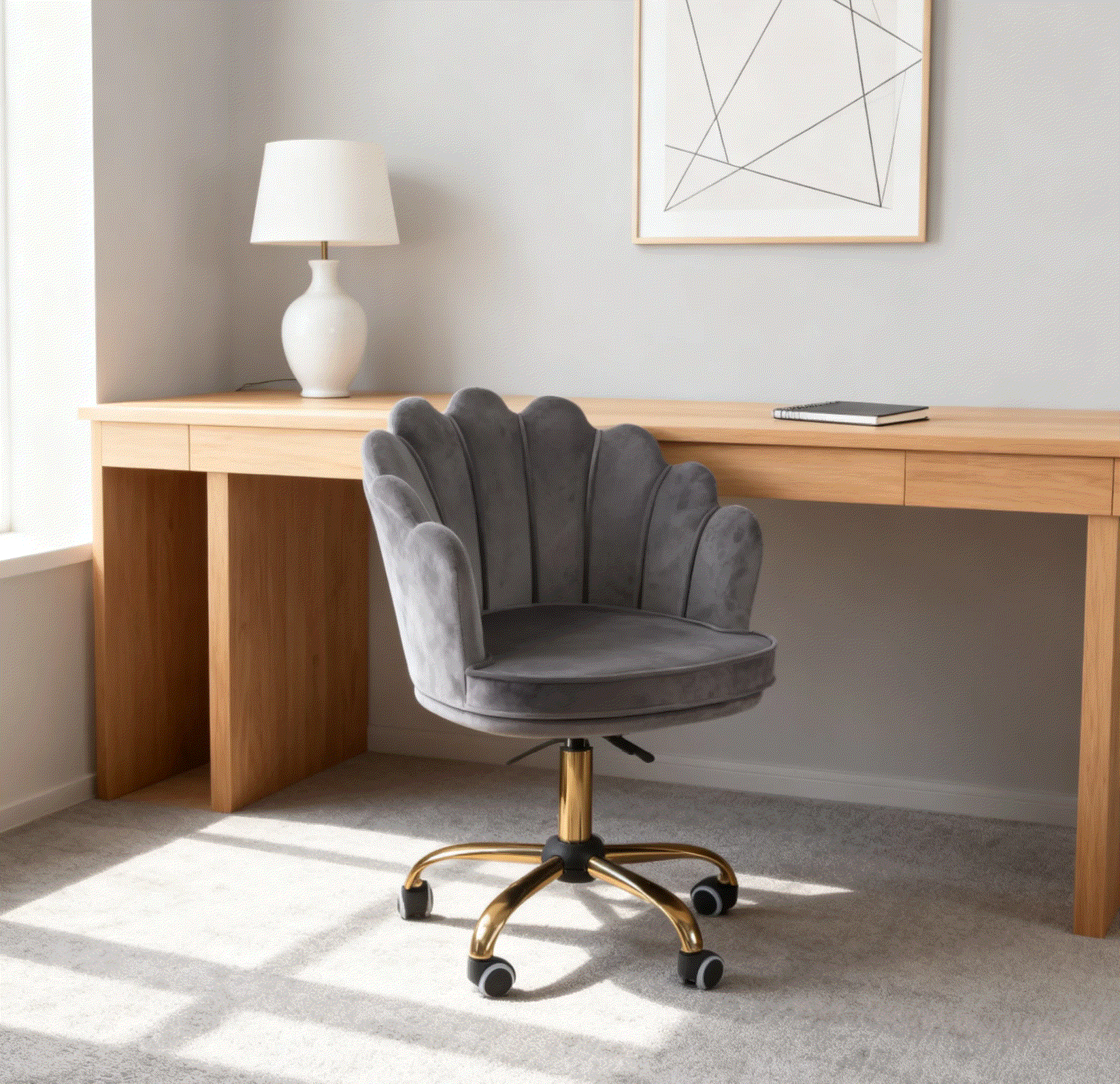 Grijze Velvet Schelp Bureaustoel met goudkleurig onderstel en verstelbare hoogte