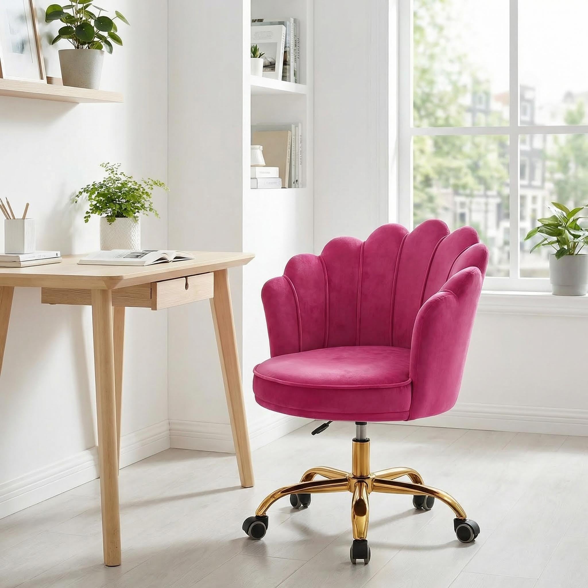 Velvet Schelp Bureaustoel Fuchsia met Goudkleurig onderstel